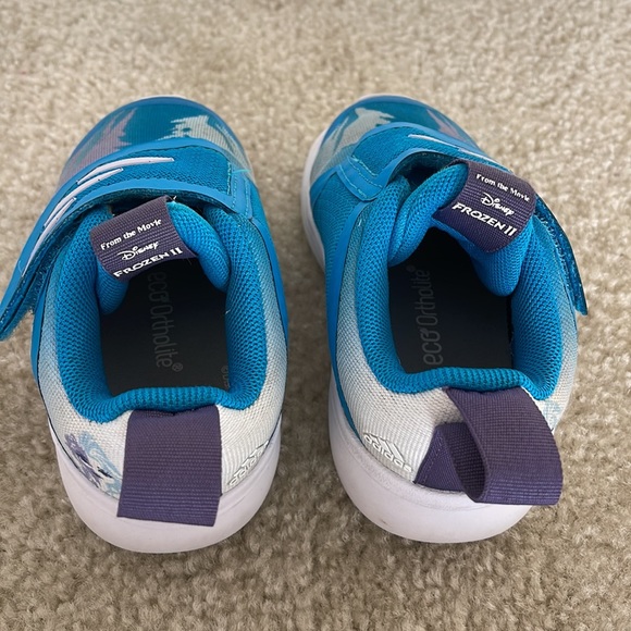 Adidas x Disney | Girls Fortarun | Frozen 2 - Picture 2 of 3